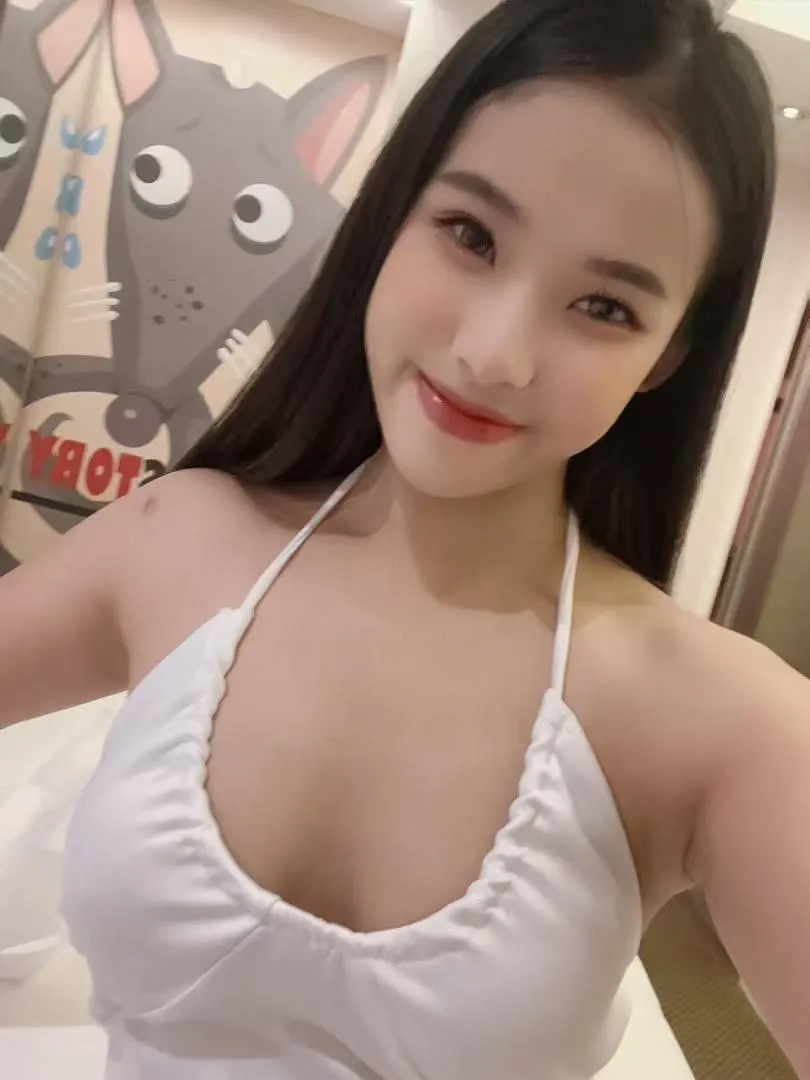 B2B massage therapist Sri Petaling